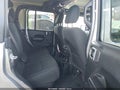 2021 Jeep Gladiator — photo 8 of 17 | VIN 1C6HJTAG0ML559007