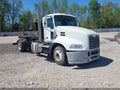 2013 Mack 600 Rd600 — photo 1 of 16 | VIN 1M2AW01B7DM005841