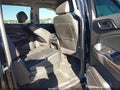 2016 Chevrolet Suburban — photo 8 of 15 | VIN 1GNSKHKC0GR318139