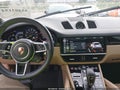 Photo 7 of 17 — 2019 Porsche Cayenne