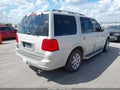 Photo 4 of 11 — 2006 Lincoln Navigator