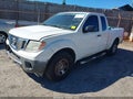Photo 2 of 16 — 2013 Nissan Frontier
