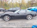 Photo 14 of 16 — 1989 Chevrolet Corvette