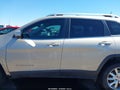 Photo 14 of 17 — 2015 Jeep Cherokee