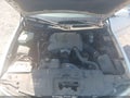 Photo 10 of 16 — 2001 Lincoln Town Car