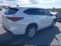 Photo 4 of 17 — 2022 Toyota Highlander