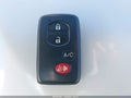 2014 Toyota Prius Plug-In — photo 11 of 17 | VIN JTDKN3DP8E3049178