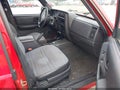 Photo 5 of 17 — 2001 Jeep Cherokee