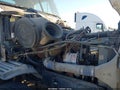 2007 Freightliner Conventional — photo 9 of 17 | VIN 1FUBA5CG87DX75928