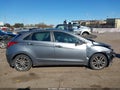 Photo 14 of 17 — 2016 Hyundai Elantra