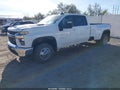 Photo 2 of 16 — 2021 Chevrolet Silverado