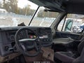 2016 Freightliner Cascadia 113 — photo 7 of 18 | VIN 1FUBGAD48GLGU8715