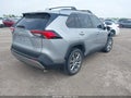Photo 4 of 12 — 2022 Toyota RAV4