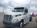 2016 Freightliner Cascadia 125 — photo 2 of 16 | VIN 3AKJGLBG9GSHM9075