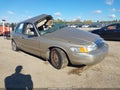 2000 Mercury Grand Marquis — photo 1 of 10 | VIN 2MEFM74W5YX657264