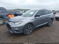2019 Mitsubishi Outlander — photo 2 of 16 | VIN JA4AD2A34KZ006552