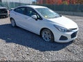 Photo 1 of 18 — 2019 Chevrolet Cruze