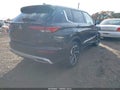 Photo 4 of 17 — 2024 Mitsubishi Outlander