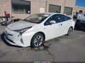 Photo 2 of 16 — 2016 Toyota Prius