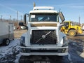 Photo 13 of 16 — 2014 Volvo VN