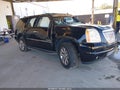 2010 GMC Yukon — photo 1 of 17 | VIN 1GKUCEEFXAR231671