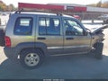 Photo 13 of 16 — 2004 Jeep Liberty