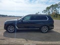 Photo 14 of 16 — 2025 BMW X7