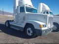 1999 Freightliner Conventional — photo 1 of 15 | VIN 1FUWDMCA2XPA92445