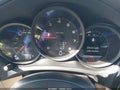 2020 Porsche Macan — photo 7 of 16 | VIN WP1AA2A58LLB09542