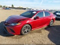 2018 Toyota Camry — photo 2 of 17 | VIN 4T1B11HKXJU561121