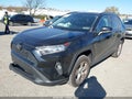 2021 Toyota RAV4 — photo 2 of 16 | VIN 2T3W1RFV6MC095052