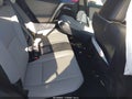 Photo 8 of 16 — 2018 Toyota RAV4 Hybrid