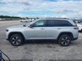 2024 Jeep Grand Cherokee — photo 14 of 16 | VIN 1C4RJYB6XRC115558