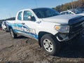 Photo 1 of 16 — 2015 Toyota Tundra