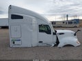 2015 Kenworth Construction — photo 22 of 23 | VIN 1XKYDP9X8FJ461969