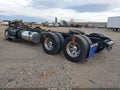2015 Kenworth Construction — photo 3 of 23 | VIN 1XKYDP9X8FJ461969