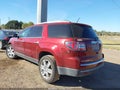 2017 GMC Acadia — photo 3 of 16 | VIN 1GKKRSKD6HJ170609