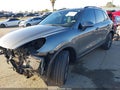 Photo 2 of 17 — 2017 Porsche Cayenne
