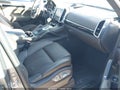 Photo 5 of 17 — 2017 Porsche Cayenne