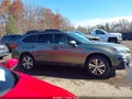 2018 Subaru Outback — photo 13 of 16 | VIN 4S4BSENC3J3211837
