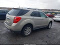 Photo 4 of 11 — 2011 Chevrolet Equinox