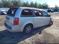 2010 Dodge Grand Caravan — photo 4 of 10 | VIN 2D4RN3D18AR411878