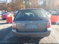 Photo 16 of 18 — 2005 Volkswagen Passat