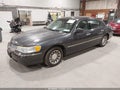 2001 Lincoln Town Car — photo 2 of 13 | VIN 1LNHM82W51Y640257