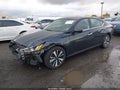 Photo 2 of 16 — 2022 Nissan Altima