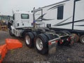 Photo 3 of 20 — 2020 Peterbilt 567