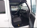 2016 Jeep Wrangler Unlimited — photo 5 of 16 | VIN 1C4HJWEG9GL152019