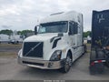 Photo 2 of 16 — 2018 Volvo VNL