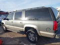 1999 GMC Suburban — photo 15 of 17 | VIN 1GKFK16R6XJ807261
