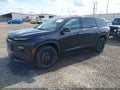 Photo 2 of 16 — 2024 Chevrolet Traverse